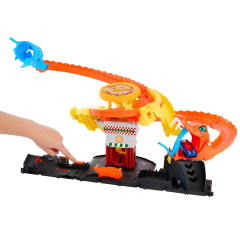 Nessiworld Hot Wheels Pizza Slam Kobra Saldırısı Oyun Seti HTN81