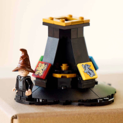 Nessiworld LEGO Harry Potter Konuşan Seçmen Şapka 76429