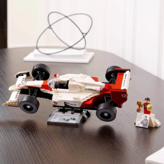 Nessiworld LEGO Icons McLaren MP4/4 ve Ayrton Senna 10330